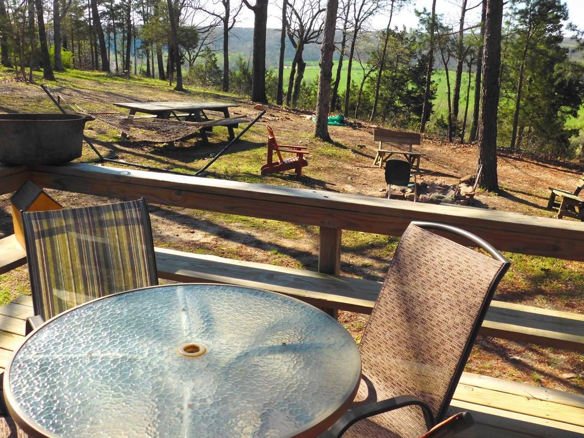 Rock Eddy Bluff Farm Cabins Dixon Εξωτερικό φωτογραφία